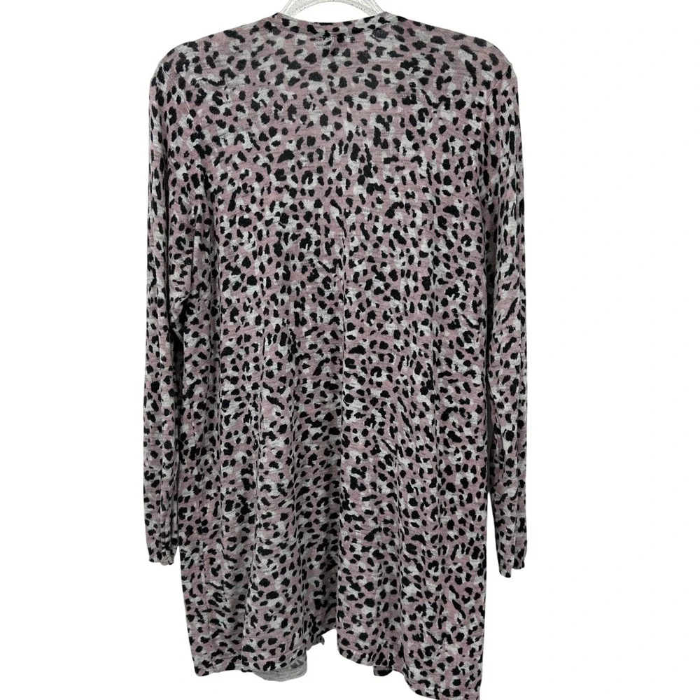 Torrid Womens Pink Grey Leopard Print Open Front Long Cardigan Sweater Size 1 - Picture 3 of 6